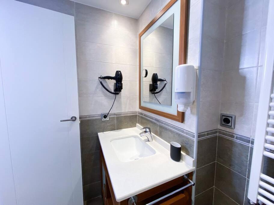 Espectacular Apartamento Con Vistas En Escaldes - 10Min Caminando Al Centro - Parking Gratis L By Bonesvacances Екстер'єр фото